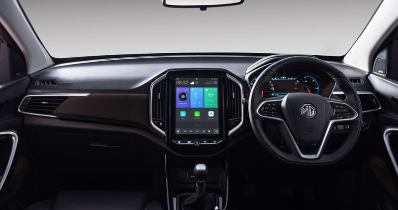 MG hector interior leather steering wheel image