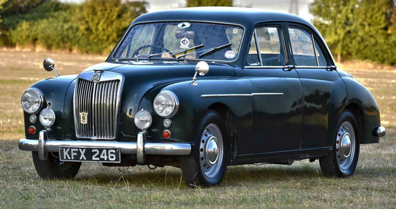 THE YEAR OF THE CLASSIC MAGNETTE